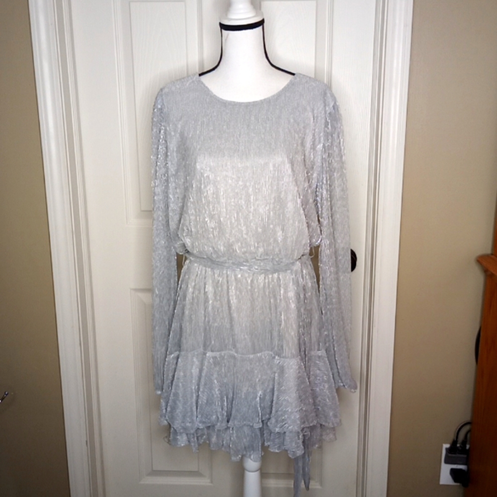 NWOT City Studio Silver Mini Dress w/Belt & Layered Ruffles at Skirt Sz …